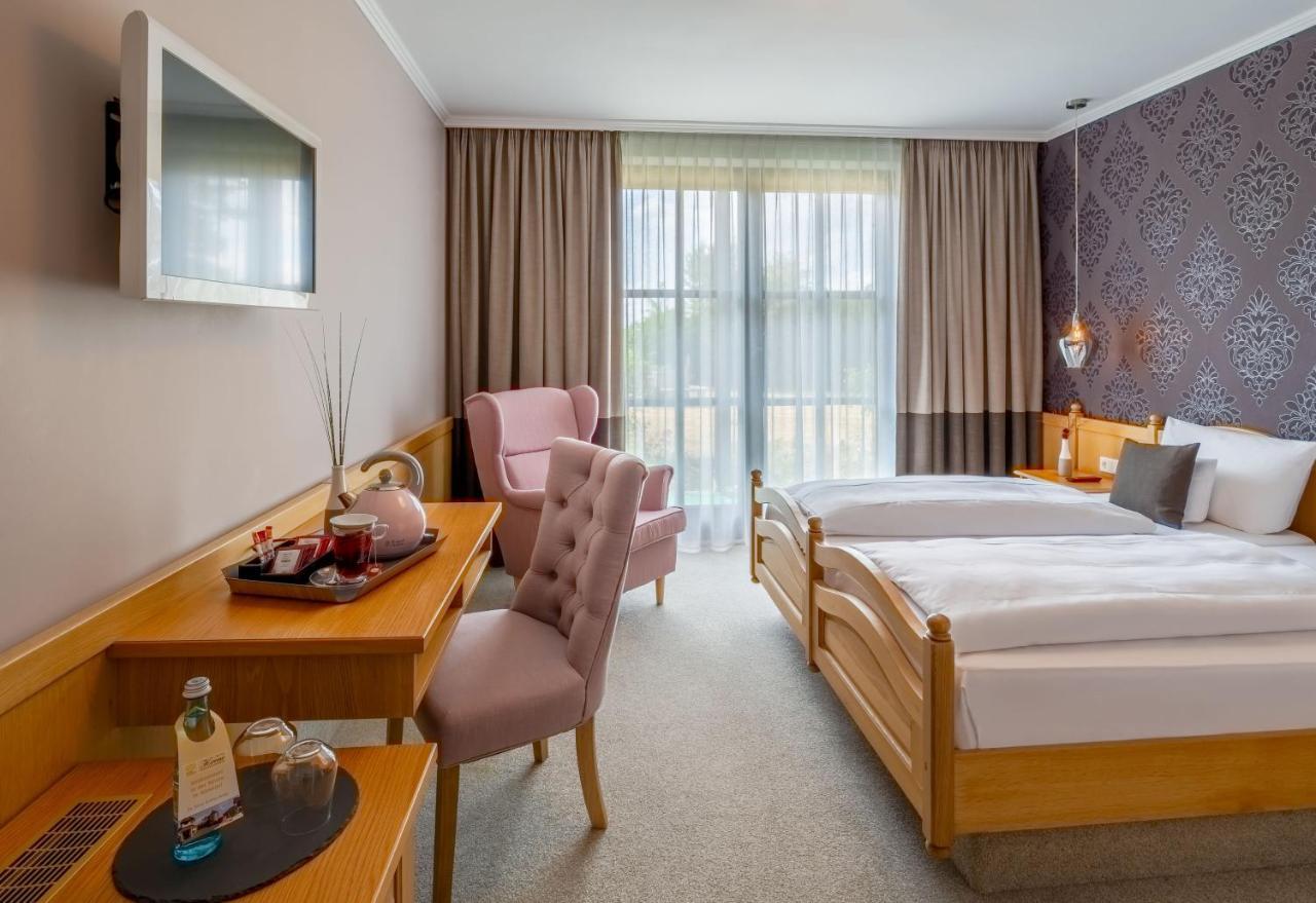 Krone Am Park - Gaestehaus Des Hotel Krone Alzenau in Unterfranken Kültér fotó