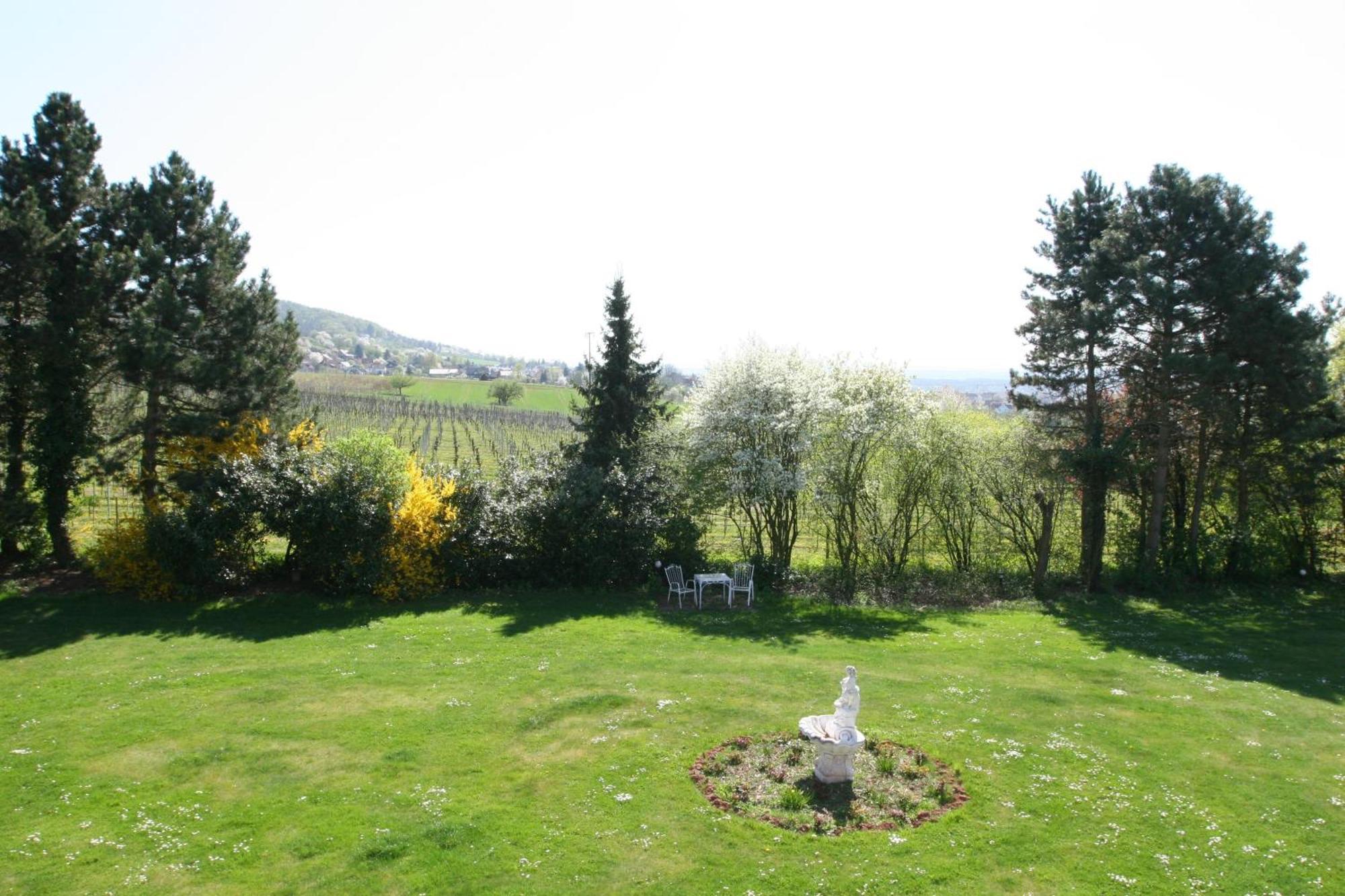 Krone Am Park - Gaestehaus Des Hotel Krone Alzenau in Unterfranken Kültér fotó