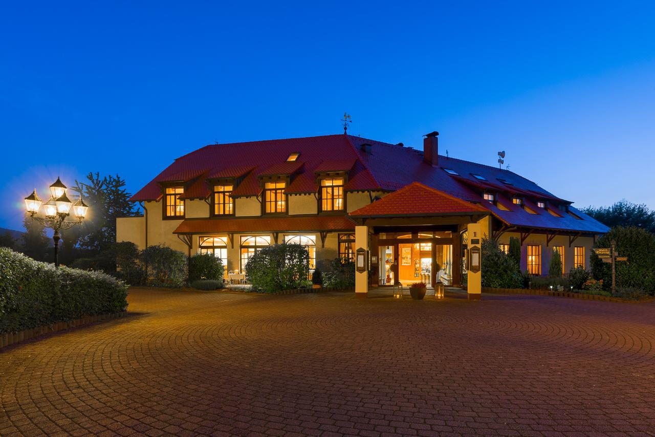 Krone Am Park - Gaestehaus Des Hotel Krone Alzenau in Unterfranken Kültér fotó