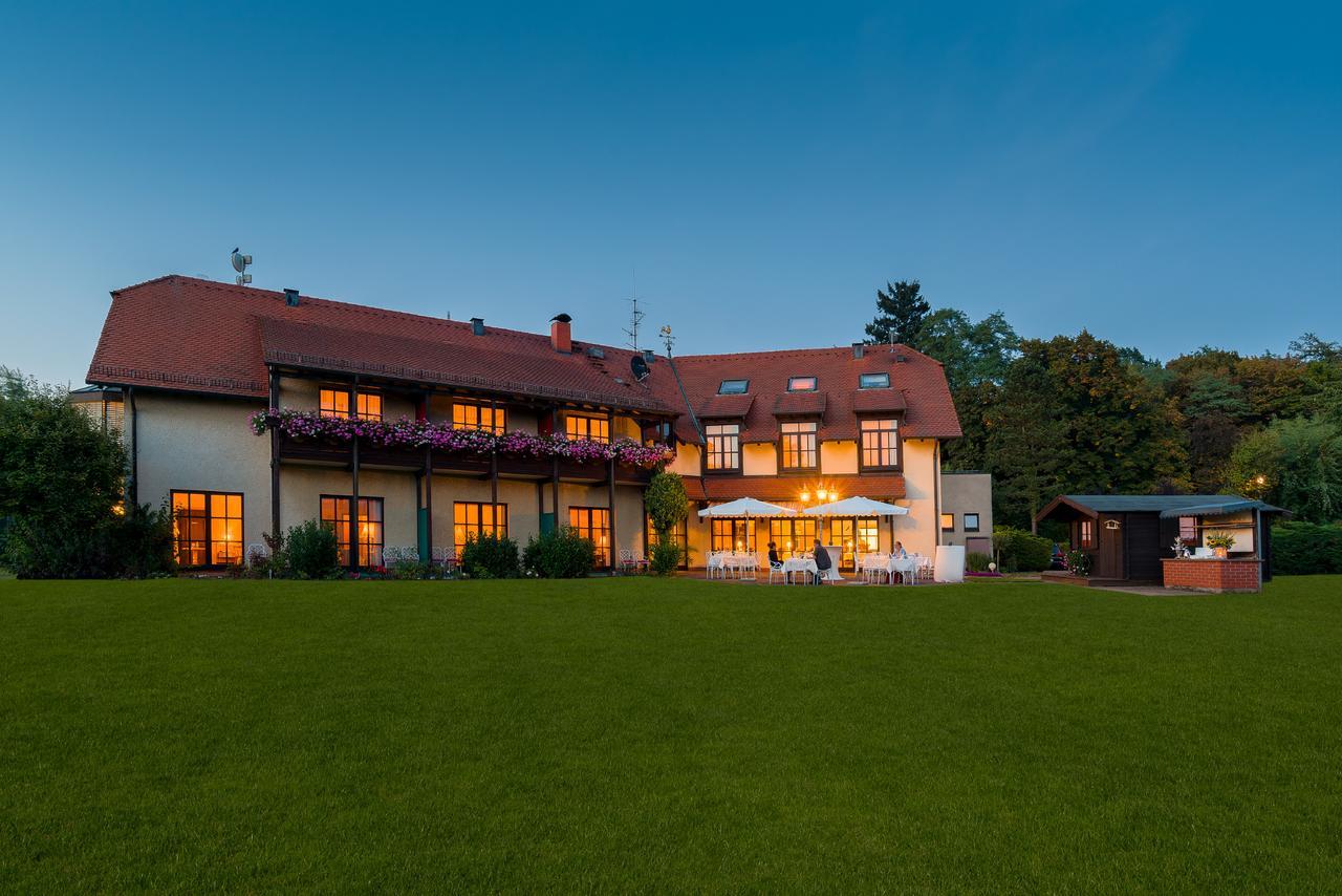 Krone Am Park - Gaestehaus Des Hotel Krone Alzenau in Unterfranken Kültér fotó